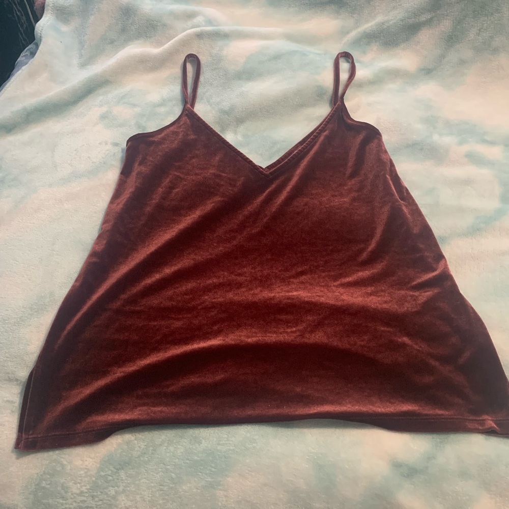 Old navy tank top cropped